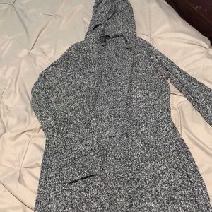 Long black/white cardigan